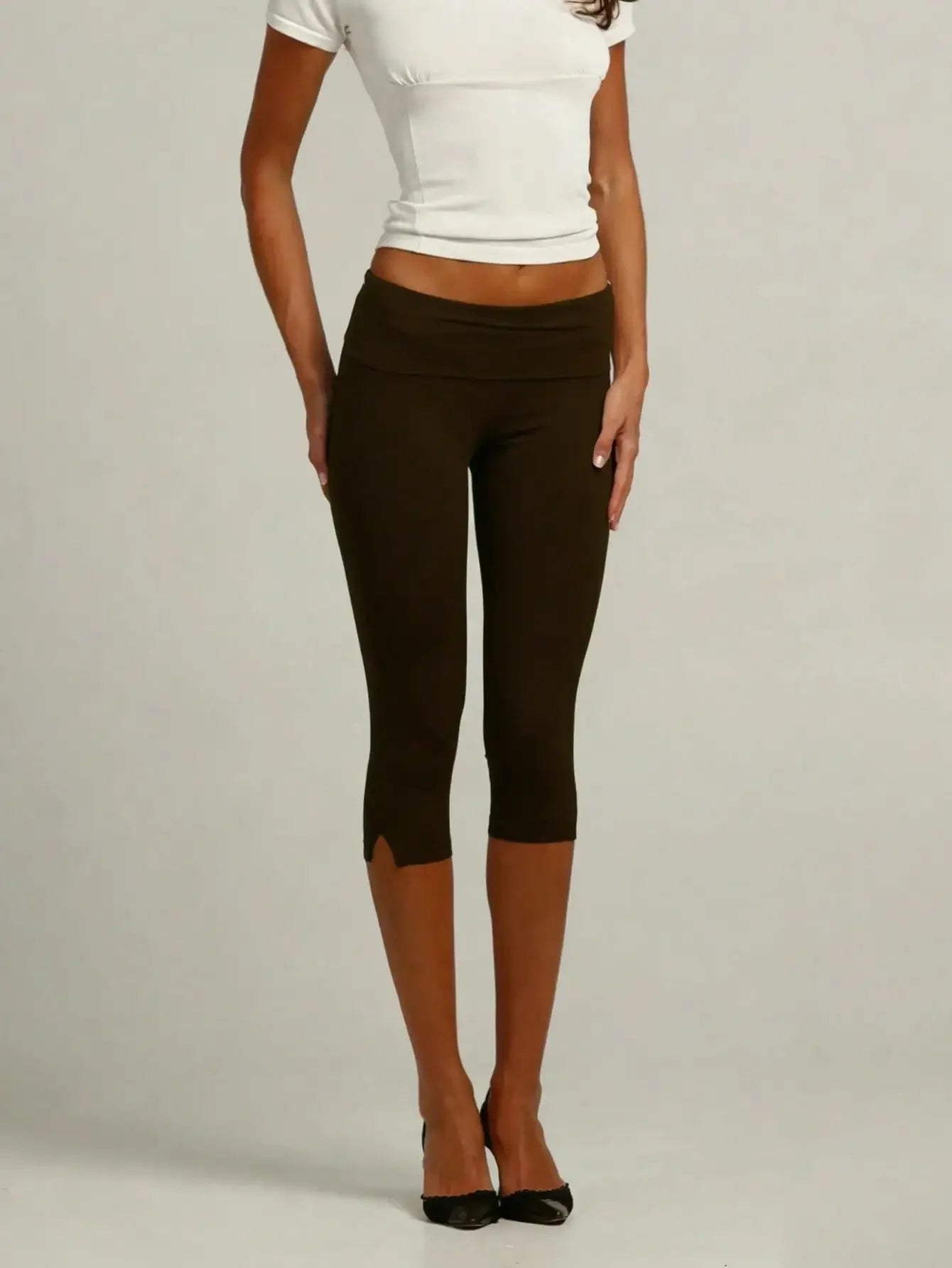 Women Low Waist Capri Leggings With Elastic Waistband Pockets