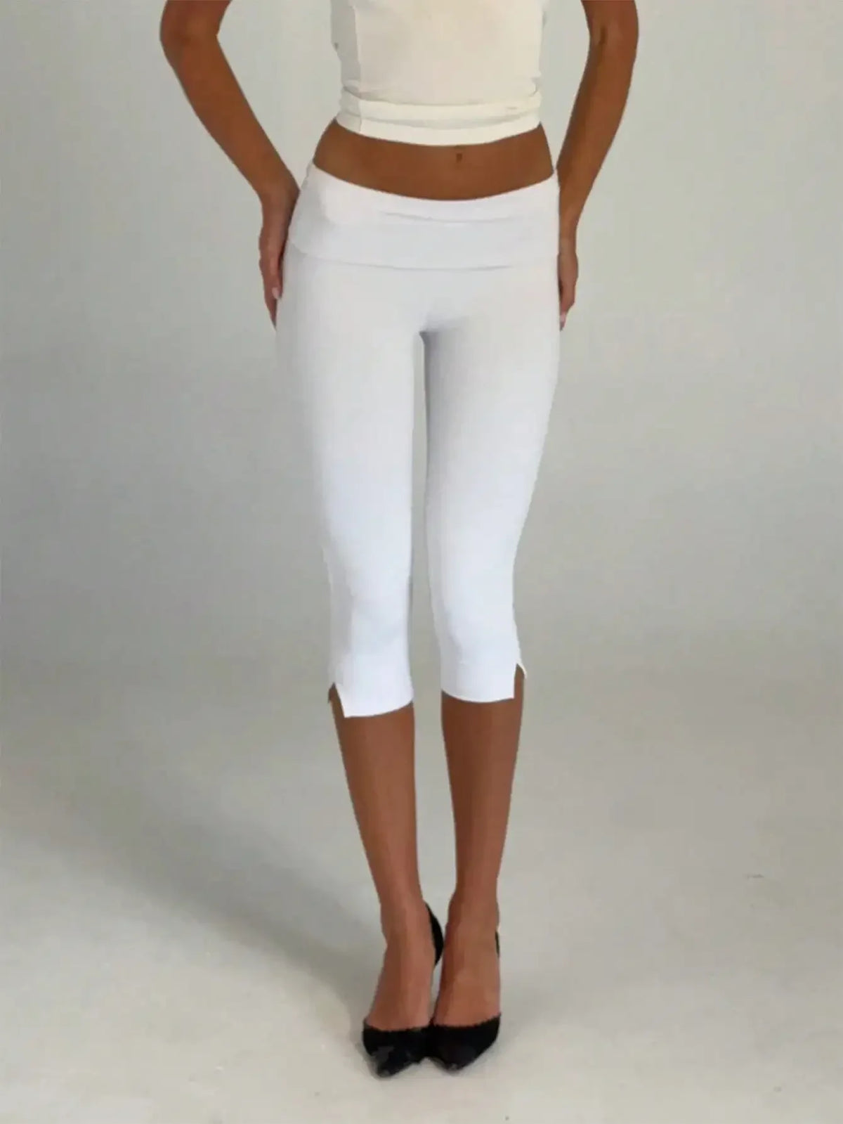 Women Low Waist Capri Leggings With Elastic Waistband Pockets