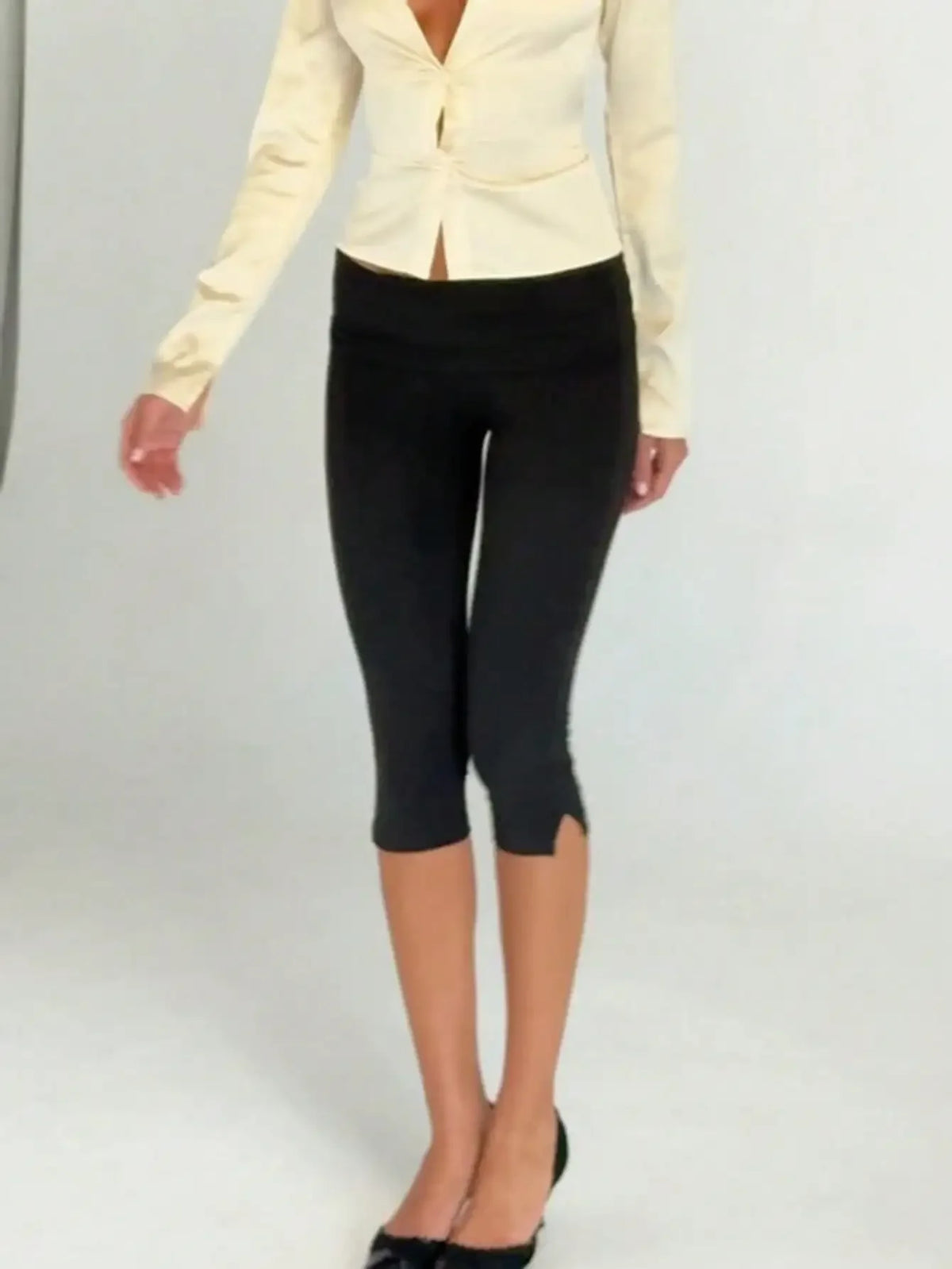 Women Low Waist Capri Leggings With Elastic Waistband Pockets